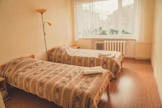 Хостелы Hostel Nele Йыхви Двухместный номер с 2 отдельными кроватями и душем-3